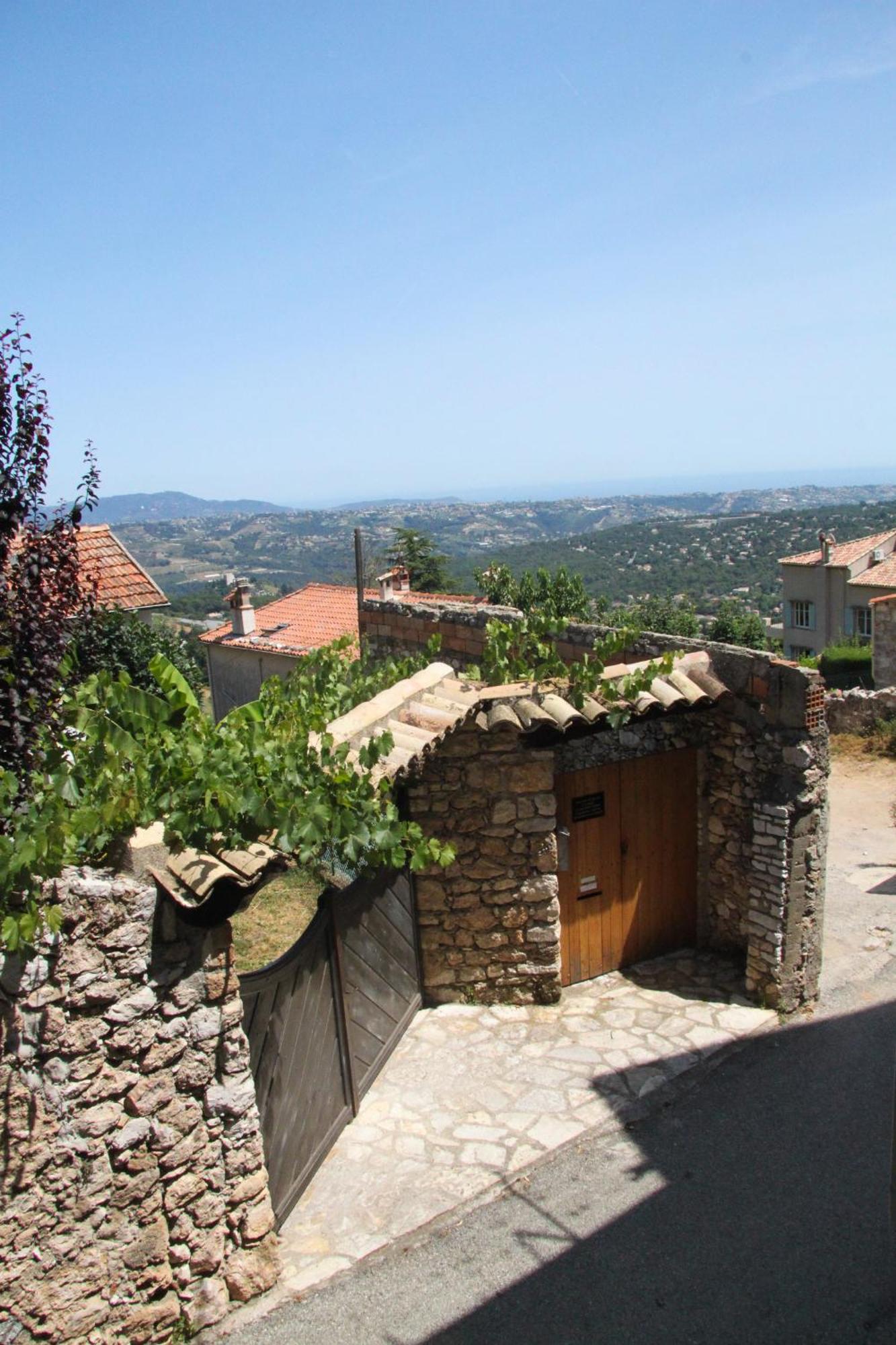 The Frogs' House - Yoga Retreat Bed & Breakfast Saint-Jeannet  Room photo