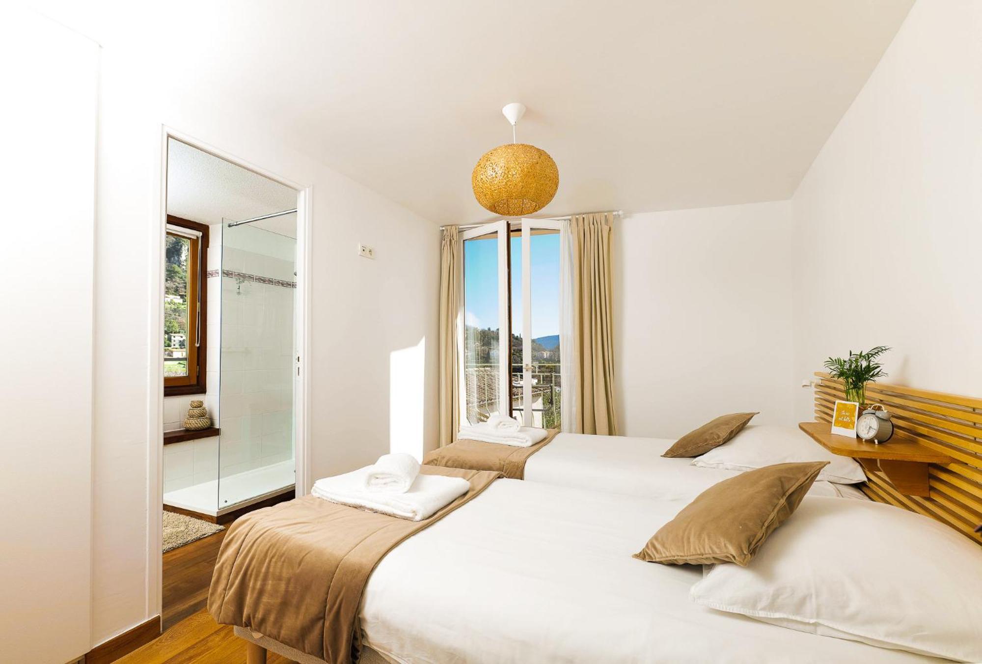 The Frogs' House - Yoga Retreat Bed & Breakfast Saint-Jeannet  Room photo